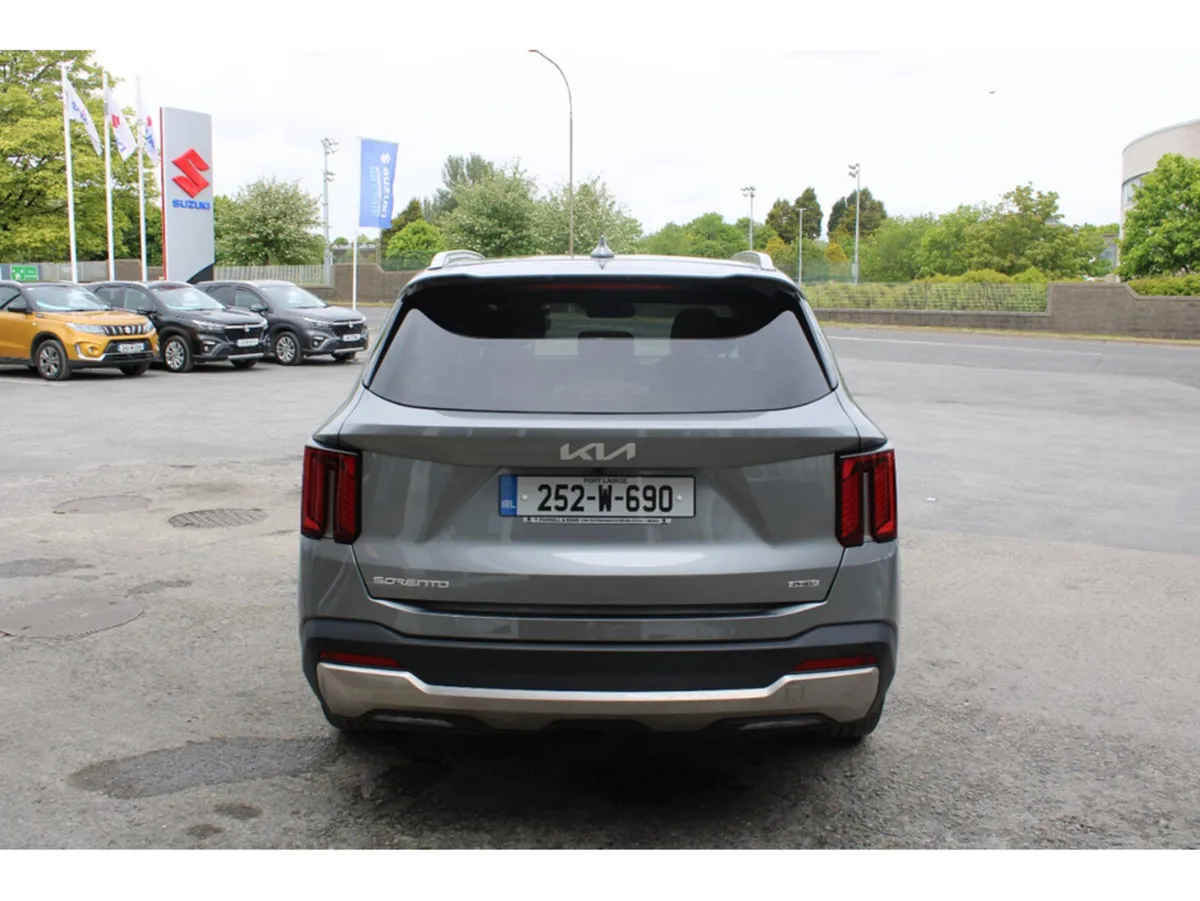 Kia Sorento MPV, Petrol Plug-in Hybrid, 2025, Grey