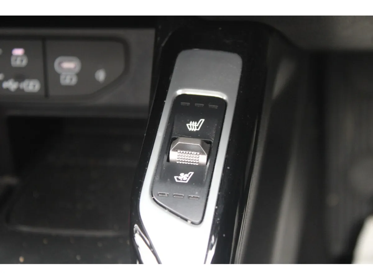 Kia Sorento MPV, Petrol Plug-in Hybrid, 2025, Grey