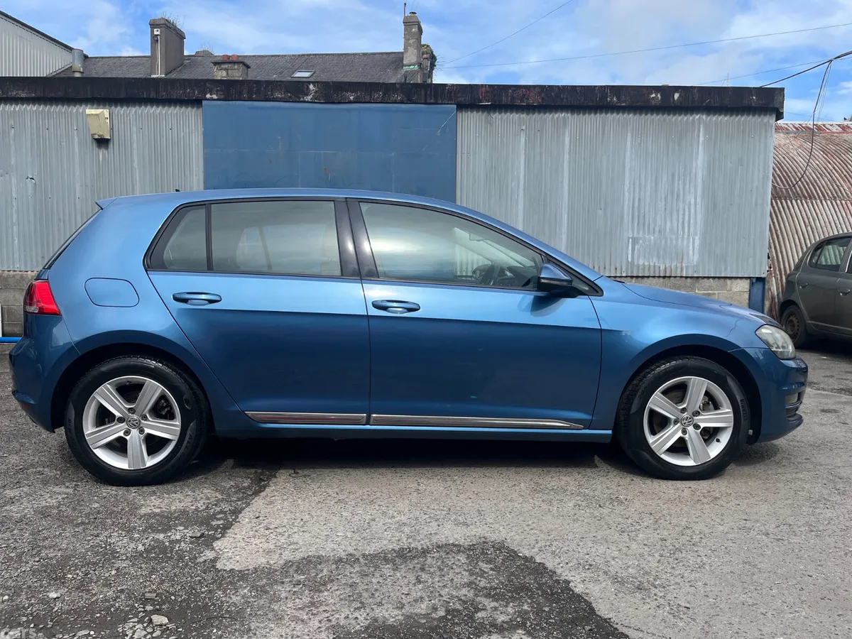 Volkswagen Golf Hatchback, Petrol, 2015, Blue