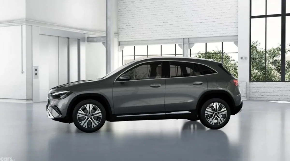 Mercedes-Benz GLA SUV, Diesel, 2026, Grey