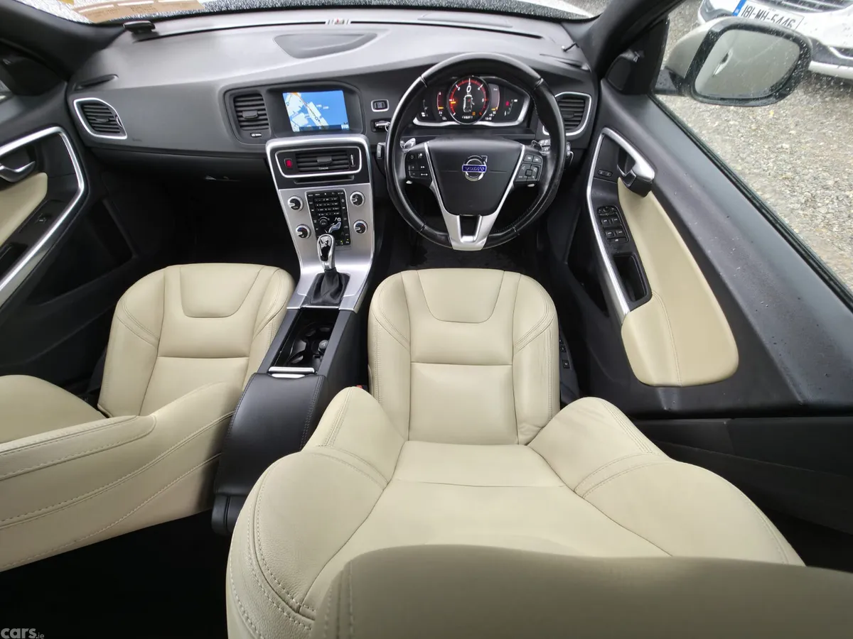 Volvo V60 Estate, Diesel, 2017, Beige