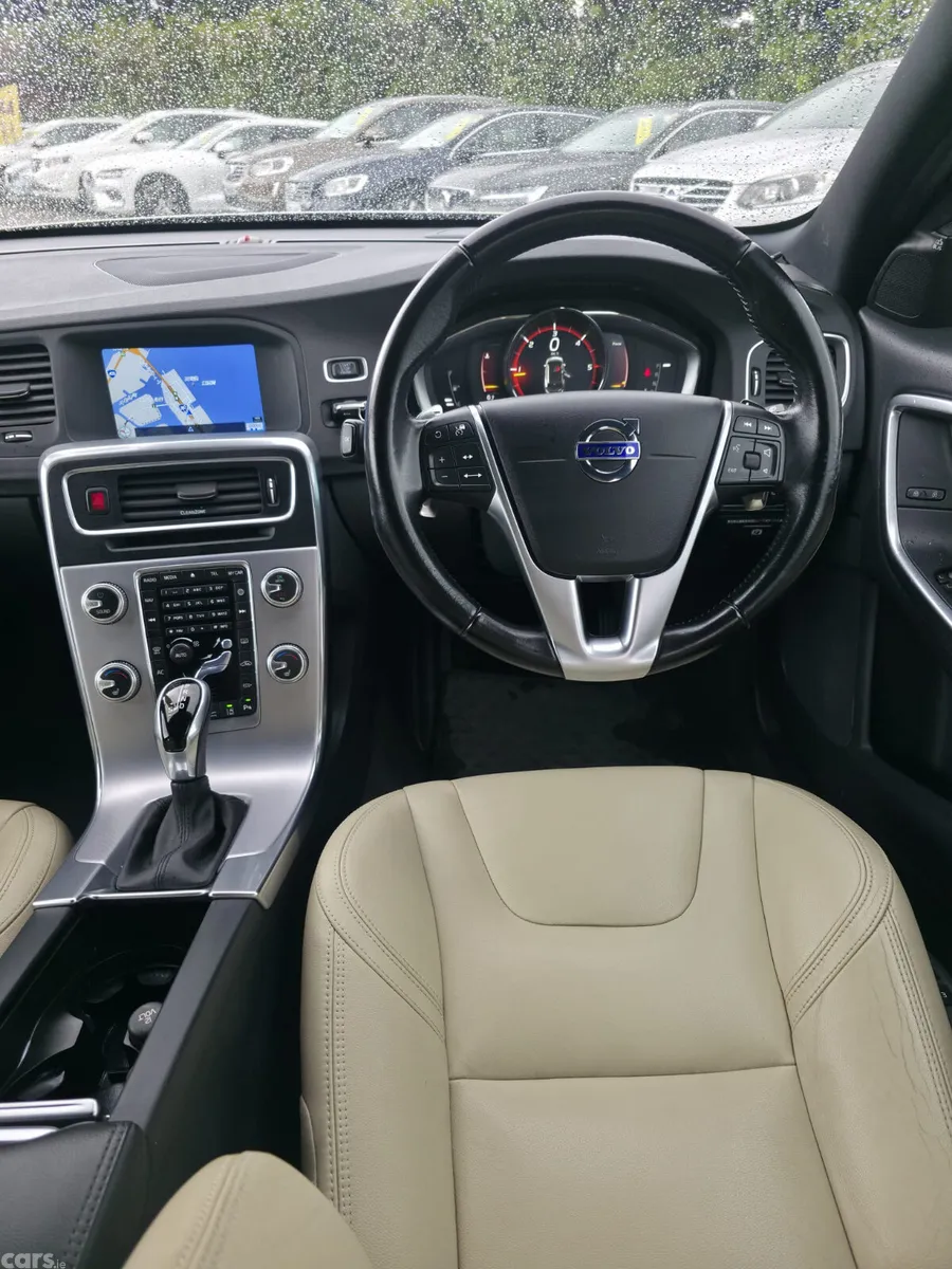 Volvo V60 Estate, Diesel, 2017, Beige