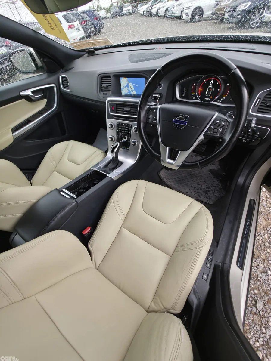 Volvo V60 Estate, Diesel, 2017, Beige