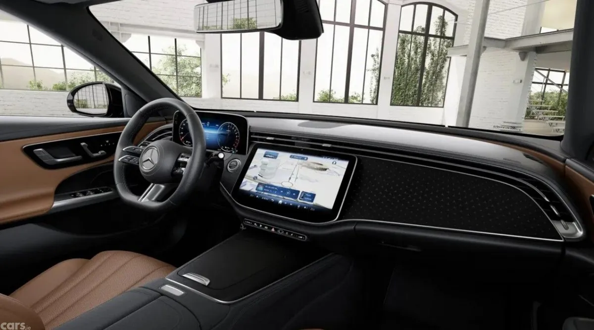 Mercedes-Benz E-Class Saloon, Petrol Plug-in Hybrid, 2026, Black