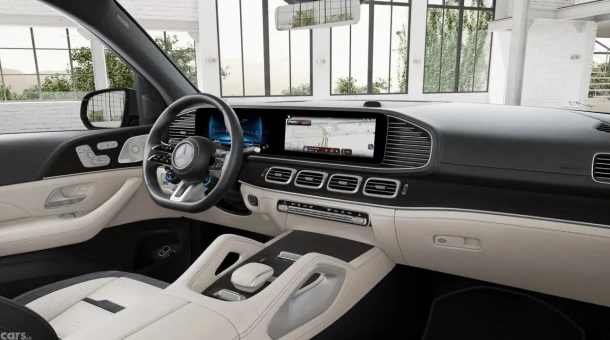 Mercedes-Benz GLE SUV, Petrol Plug-in Hybrid, 2026, Black
