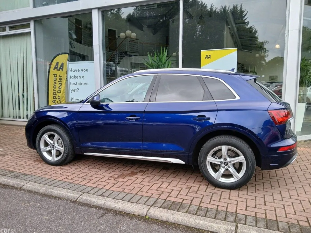 Audi Q5 SUV, Diesel, 2023, Blue