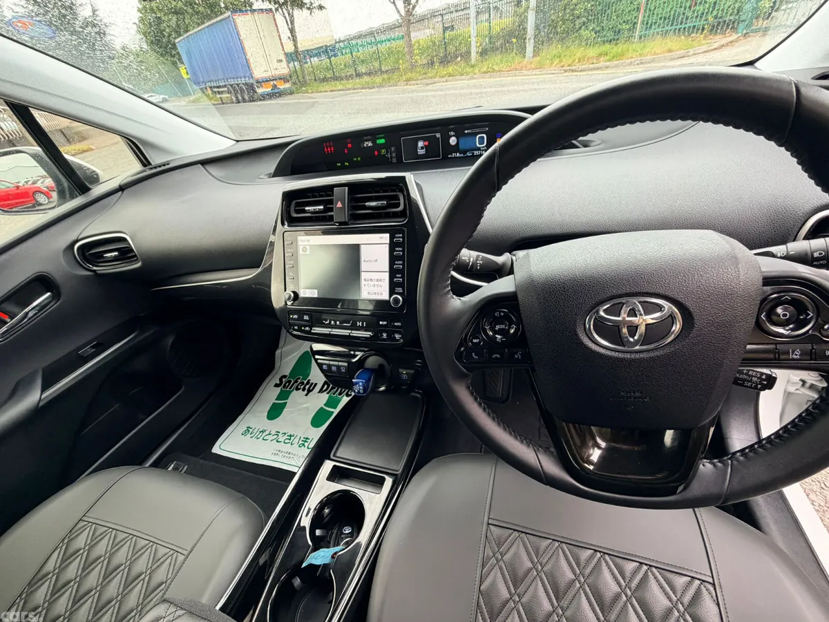 Toyota Prius Hatchback, Petrol Hybrid, 2022, White