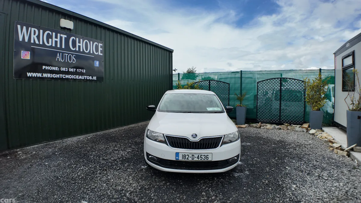 Skoda Rapid Hatchback, Diesel, 2018, White