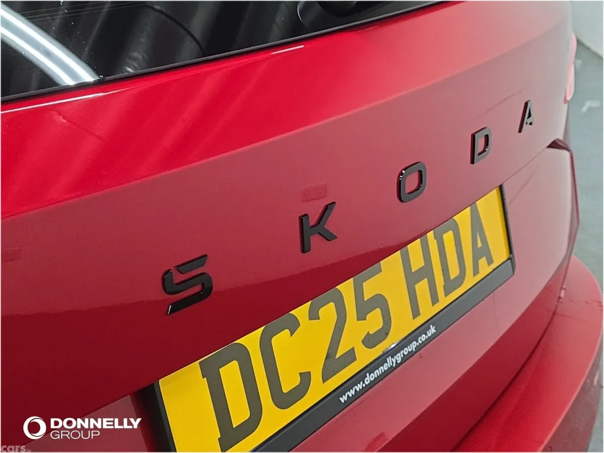 Skoda Karoq Estate, Petrol, 2025, Red