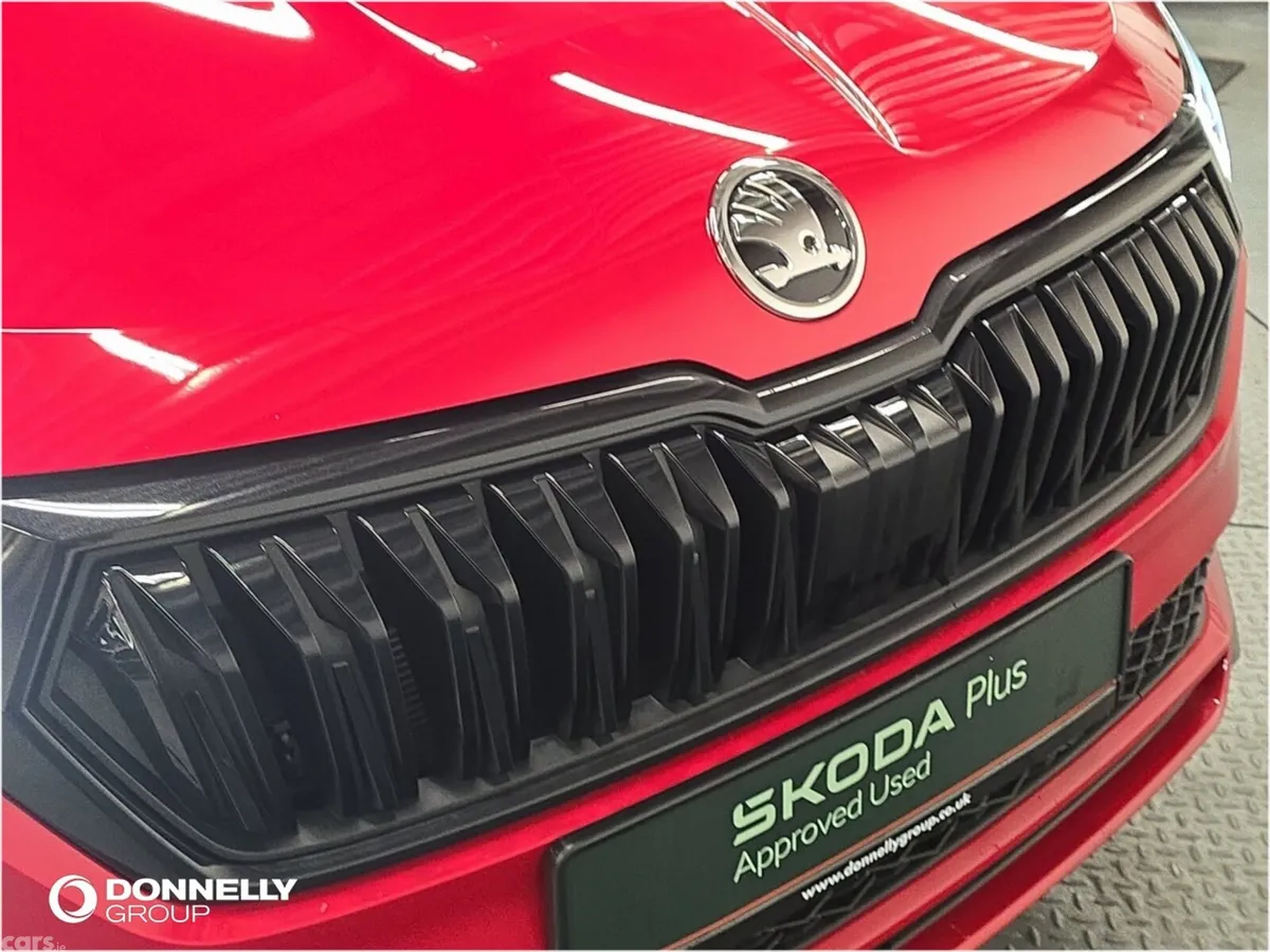 Skoda Karoq Estate, Petrol, 2025, Red