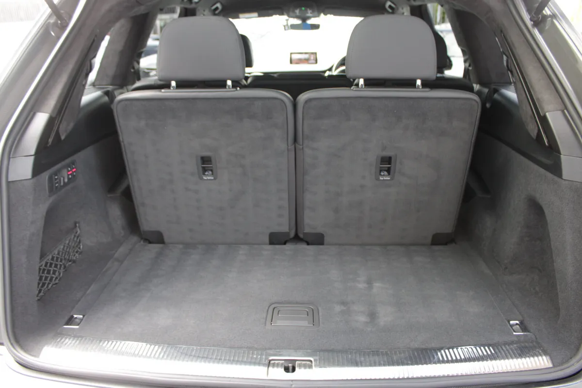 Audi Q7 SUV, Petrol, 2020, Grey
