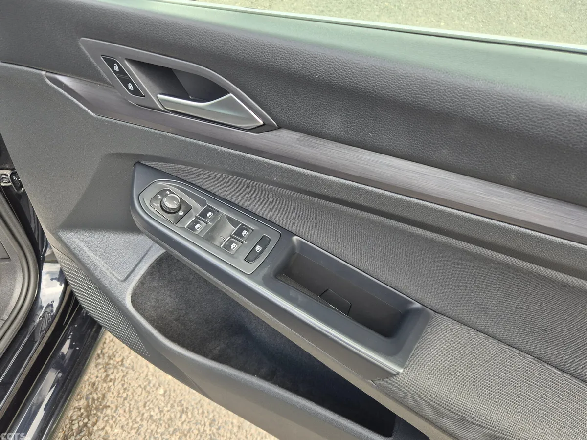 Volkswagen Golf Hatchback, Diesel, 2021, Black