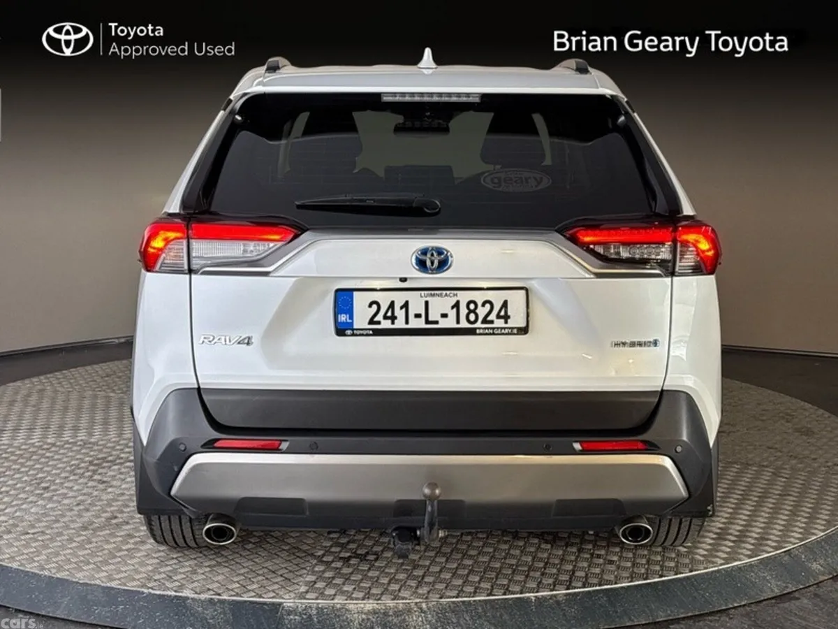 Toyota RAV4 SUV, Petrol Hybrid, 2024, White