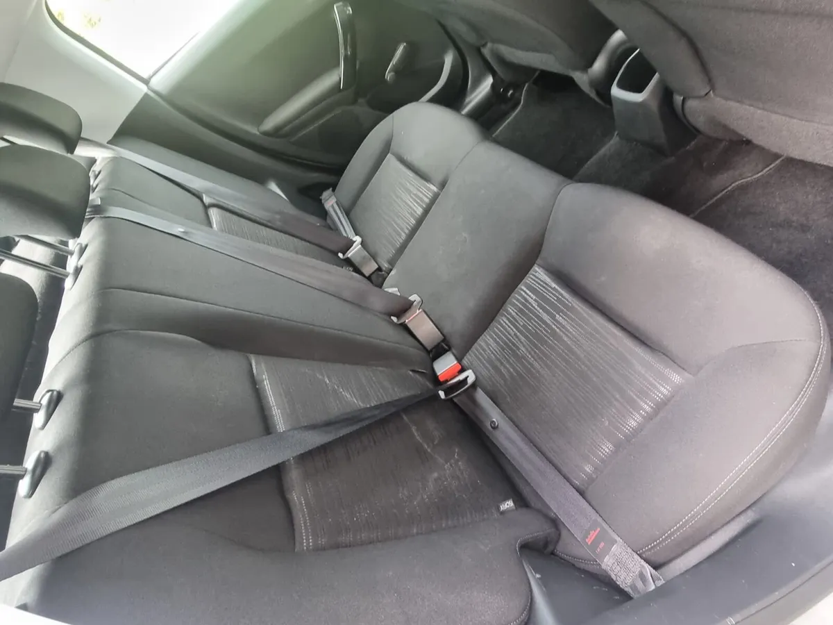 Peugeot 208 Hatchback, Petrol, 2018, Grey