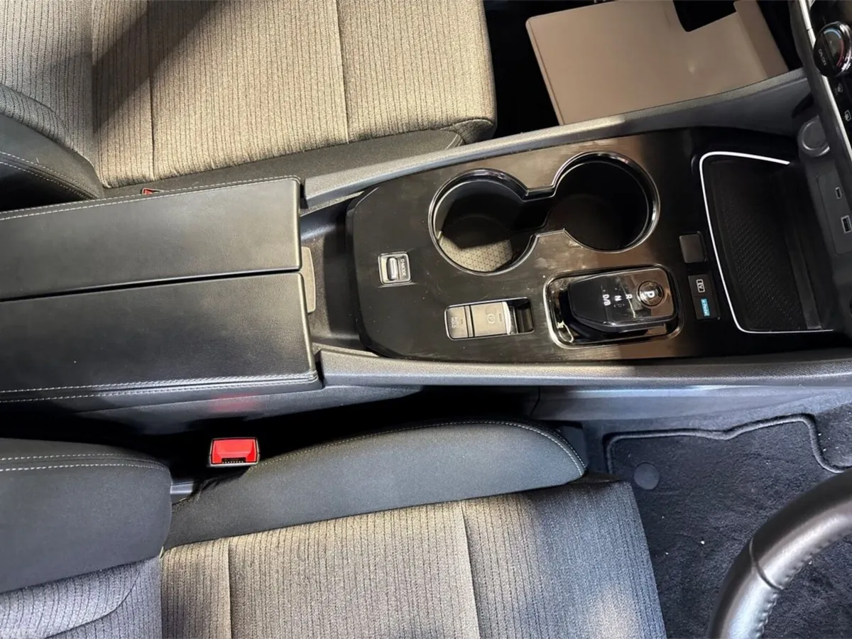 Nissan X-Trail SUV, Petrol Hybrid, 2025, Grey