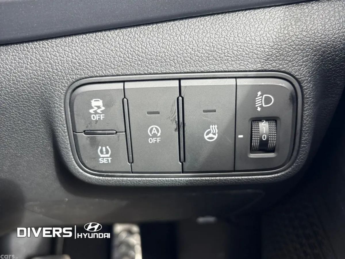 Hyundai Bayon SUV, Petrol, 2026, Red