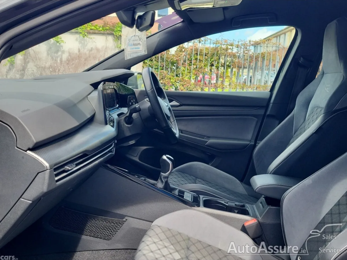 Volkswagen Golf Hatchback, Petrol, 2023, Grey