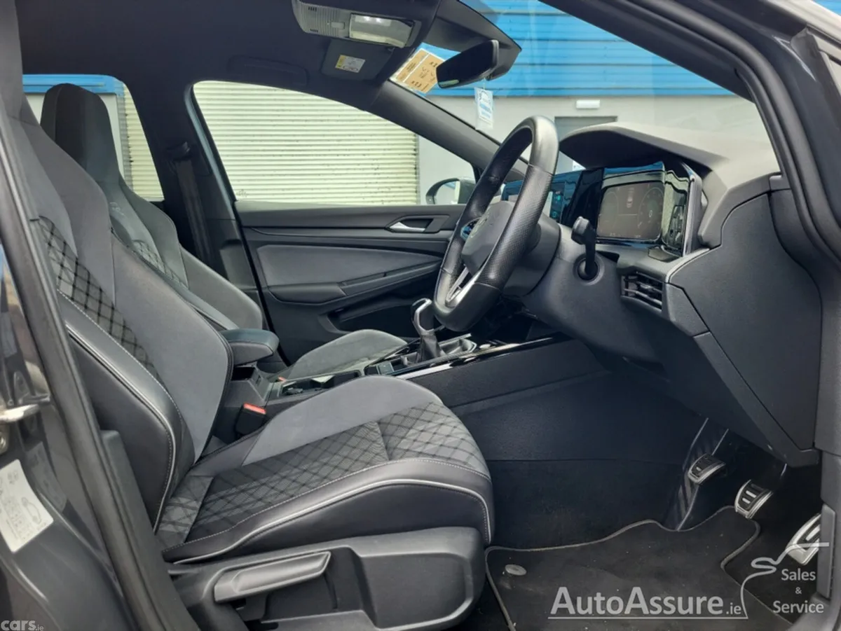 Volkswagen Golf Hatchback, Petrol, 2023, Grey