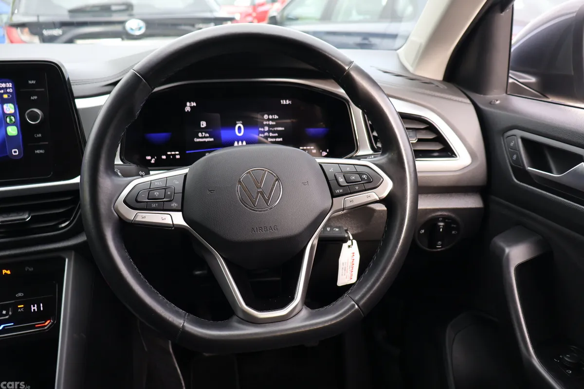 Volkswagen T-Roc SUV, Petrol, 2023, Grey