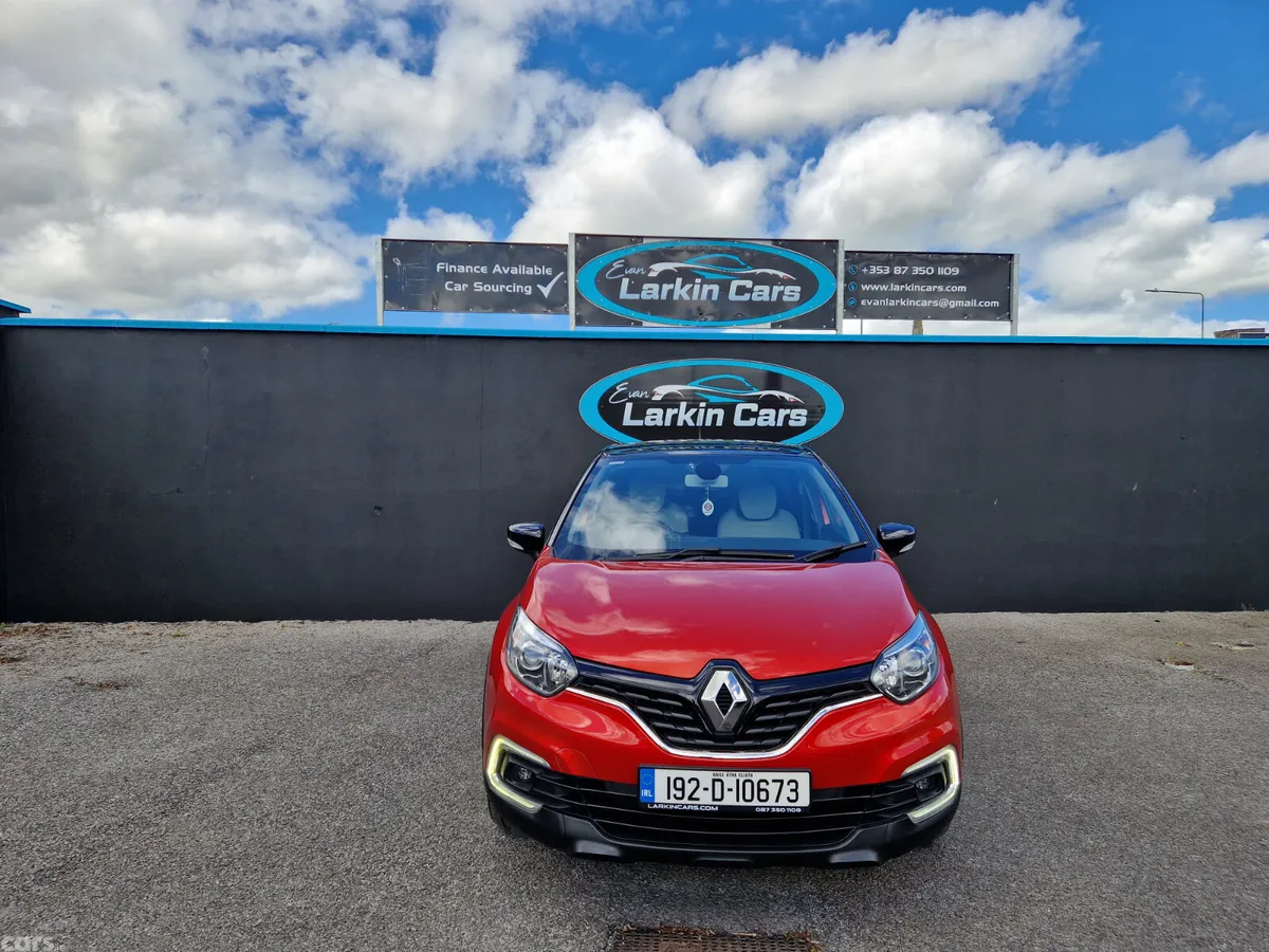 Renault Captur Hatchback, Diesel, 2019, Red