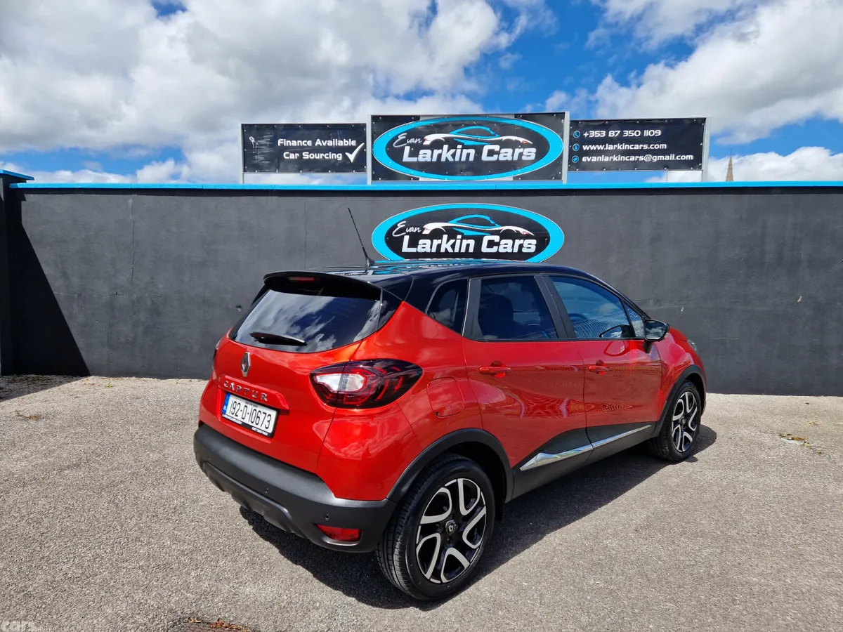 Renault Captur Hatchback, Diesel, 2019, Red