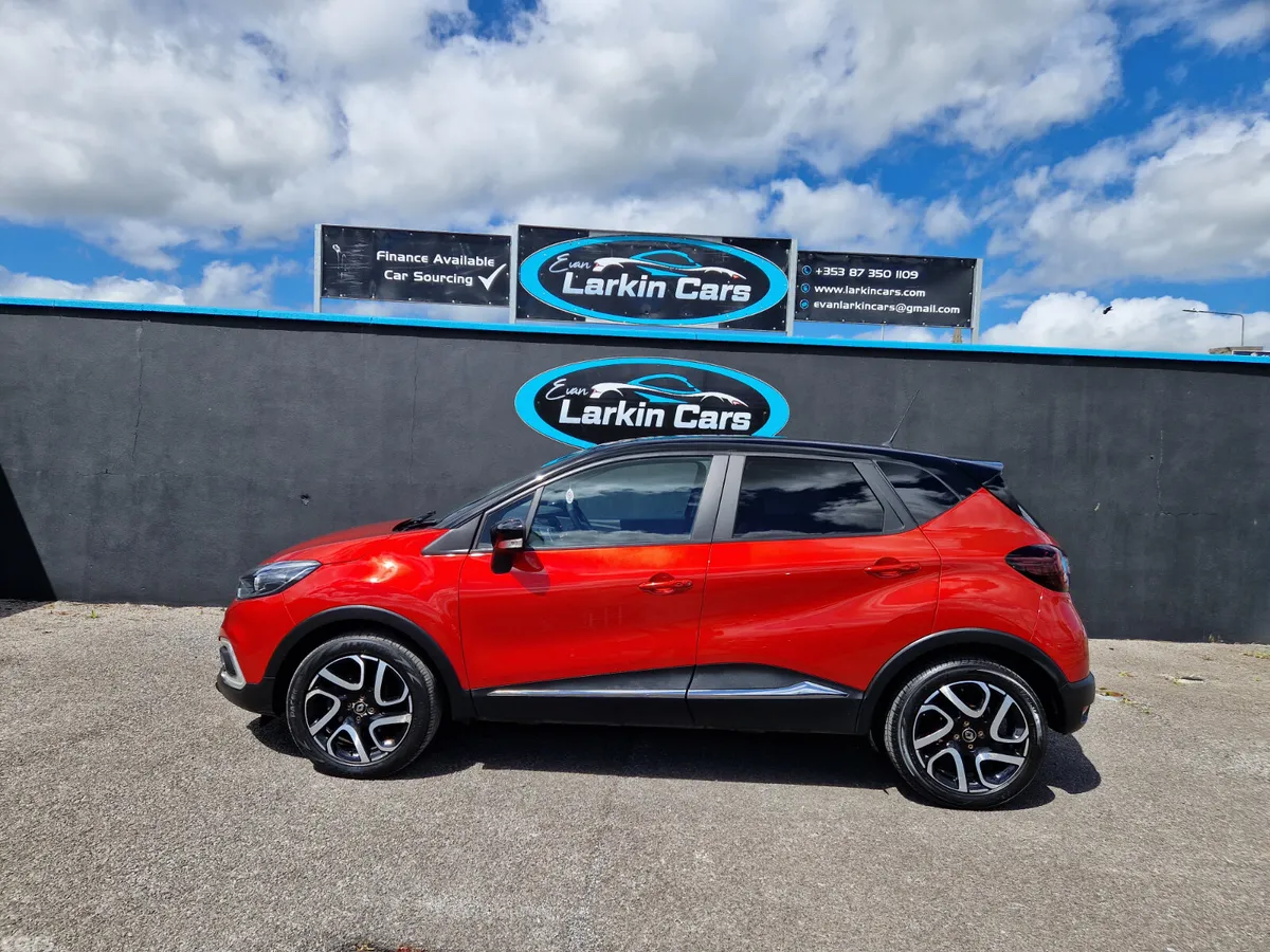 Renault Captur Hatchback, Diesel, 2019, Red