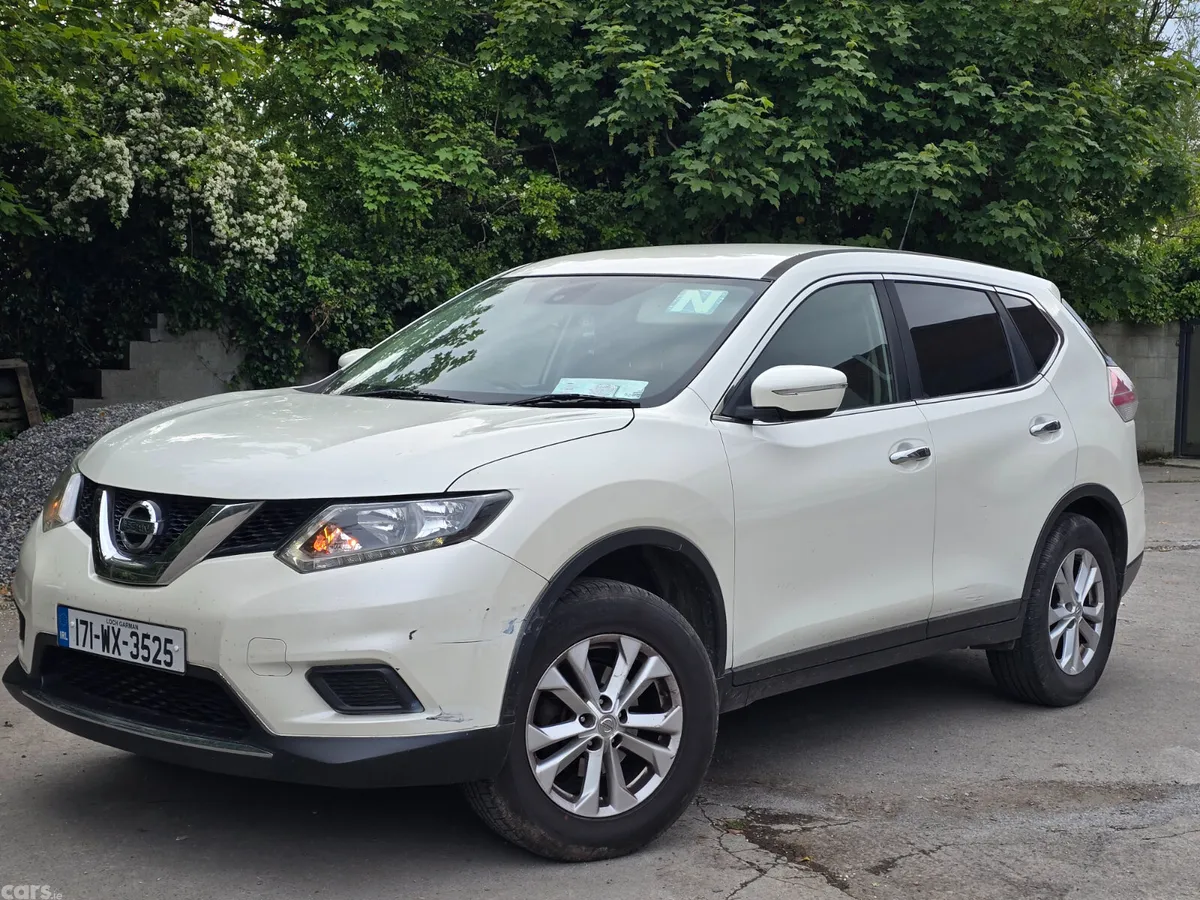 Nissan X-Trail SUV, Petrol, 2017, White