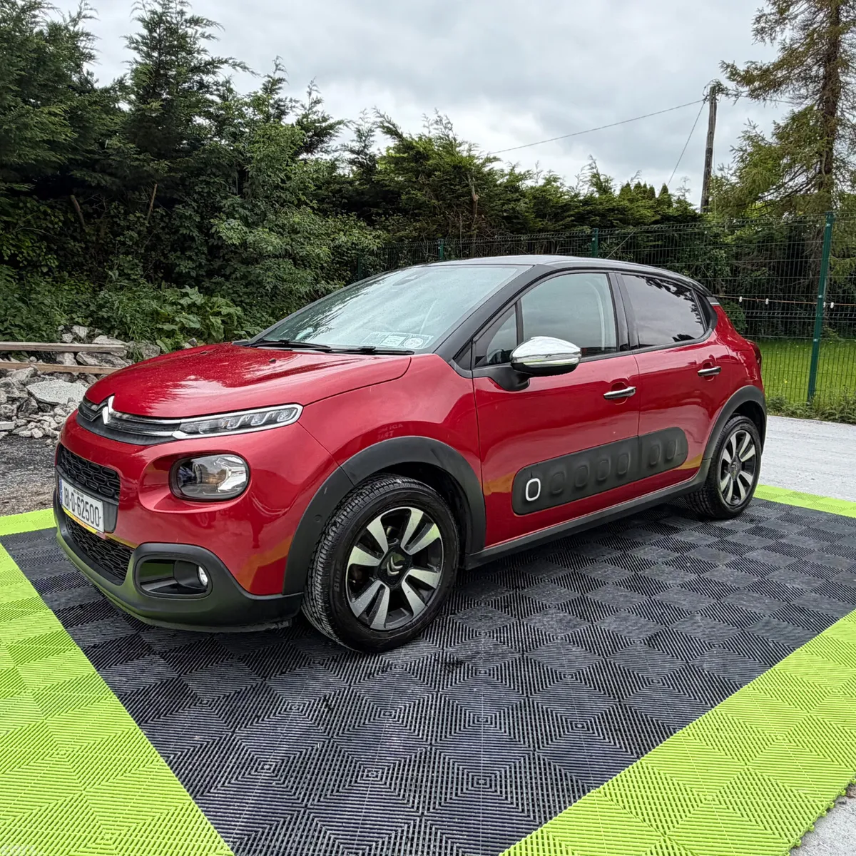 Citroen C3 Hatchback, Petrol, 2018, Red