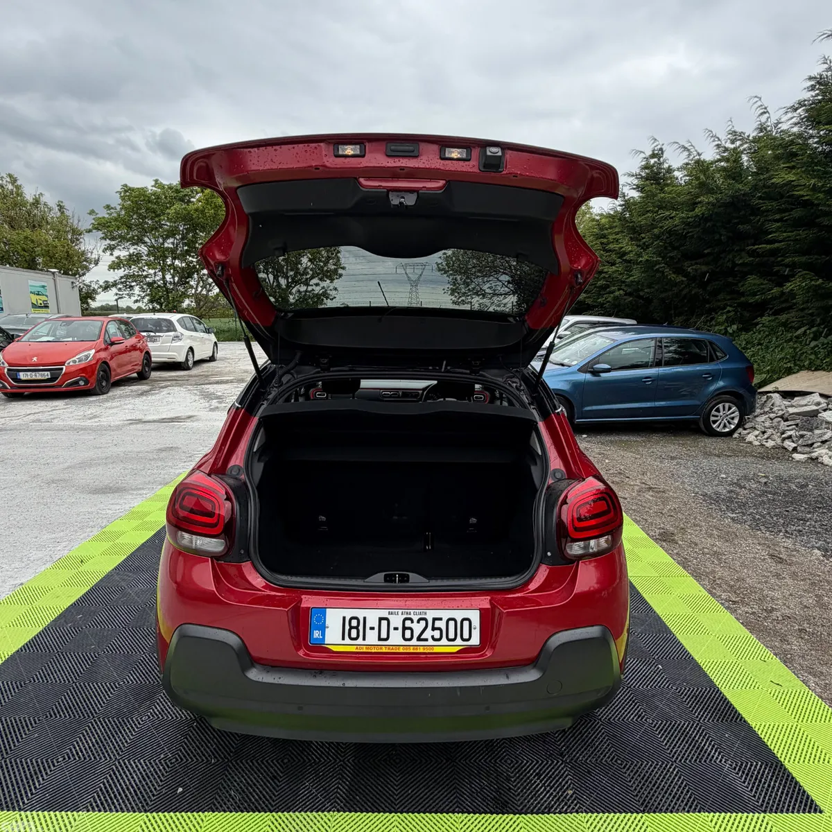 Citroen C3 Hatchback, Petrol, 2018, Red