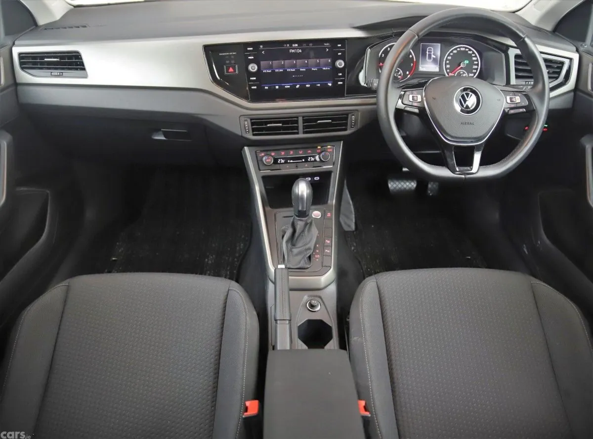 Volkswagen Polo Hatchback, Petrol, 2021, Blue