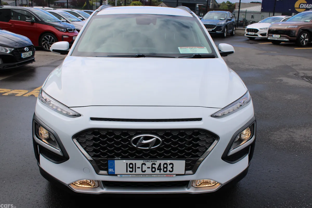 Hyundai KONA MPV, Diesel, 2019, White