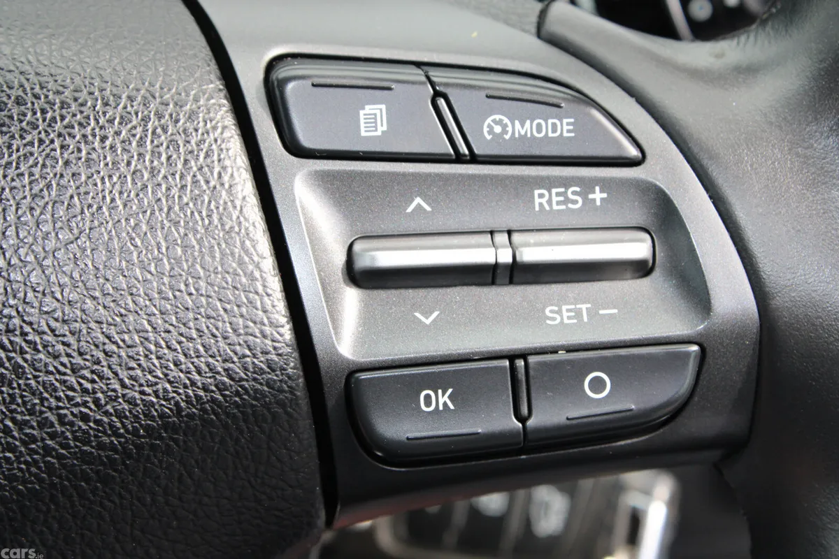 Hyundai KONA MPV, Diesel, 2019, White