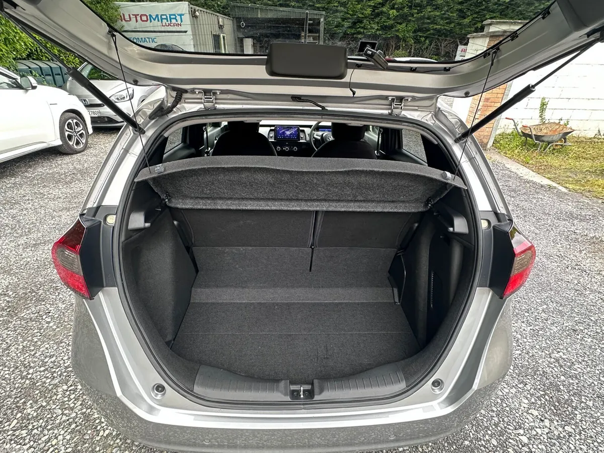 Honda Fit Hatchback, Petrol Hybrid, 2020, Silver