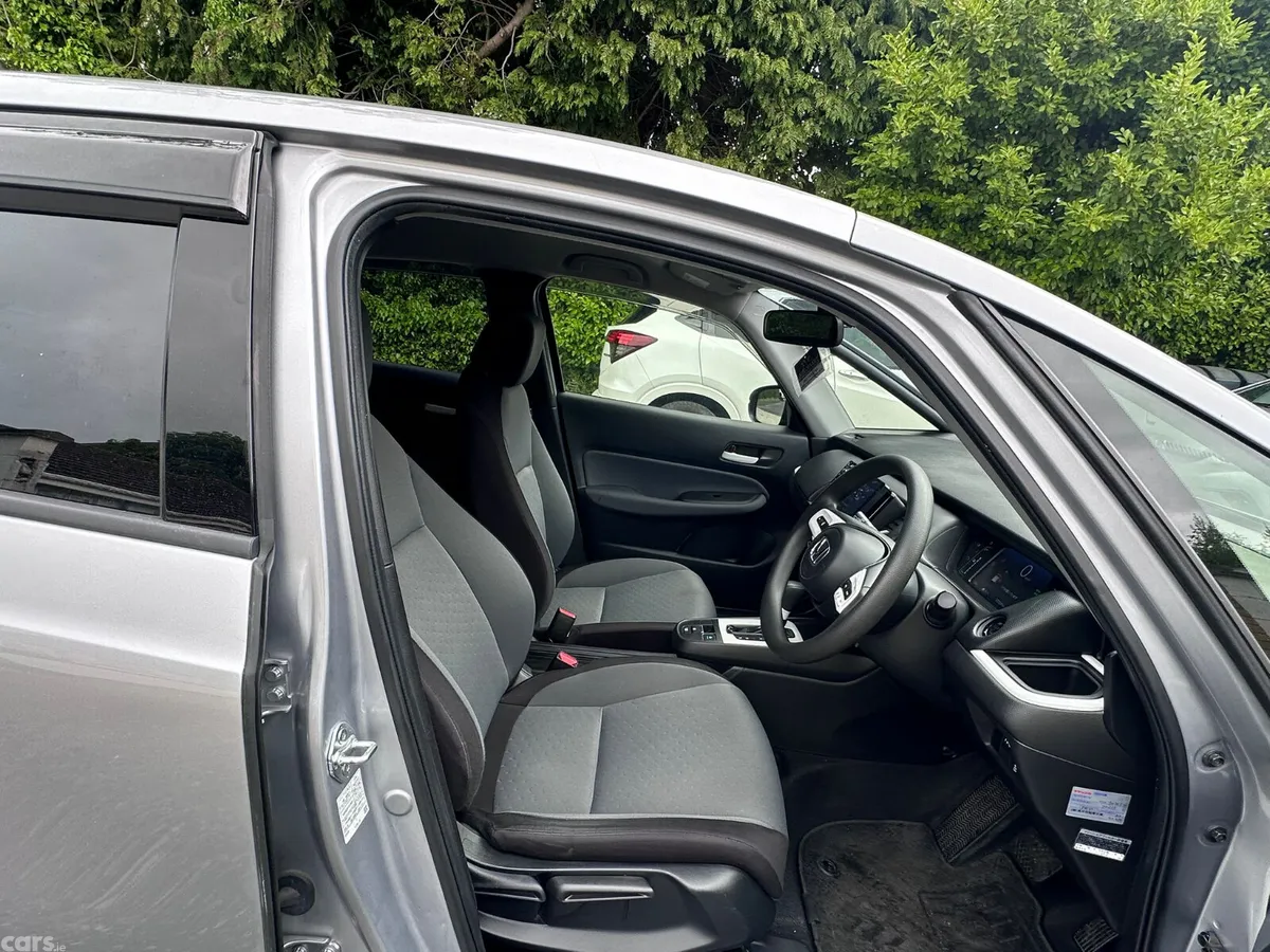 Honda Fit Hatchback, Petrol Hybrid, 2020, Silver