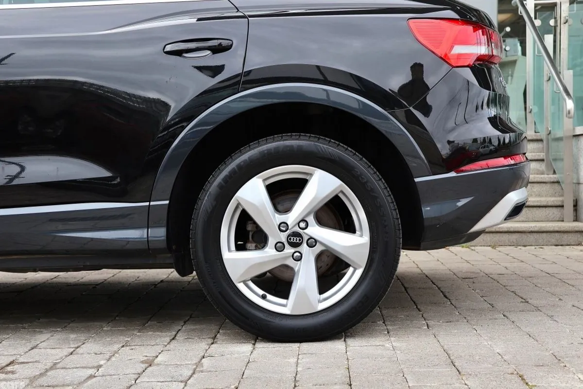 Audi Q3 SUV, Diesel, 2021, Black