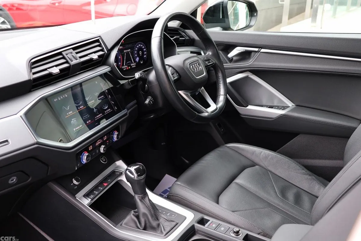 Audi Q3 SUV, Diesel, 2021, Black