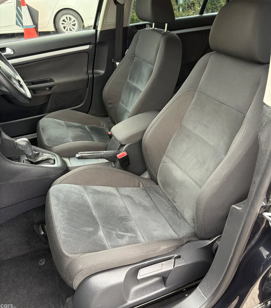 Volkswagen Golf Estate, Petrol Hybrid, 2012, Black