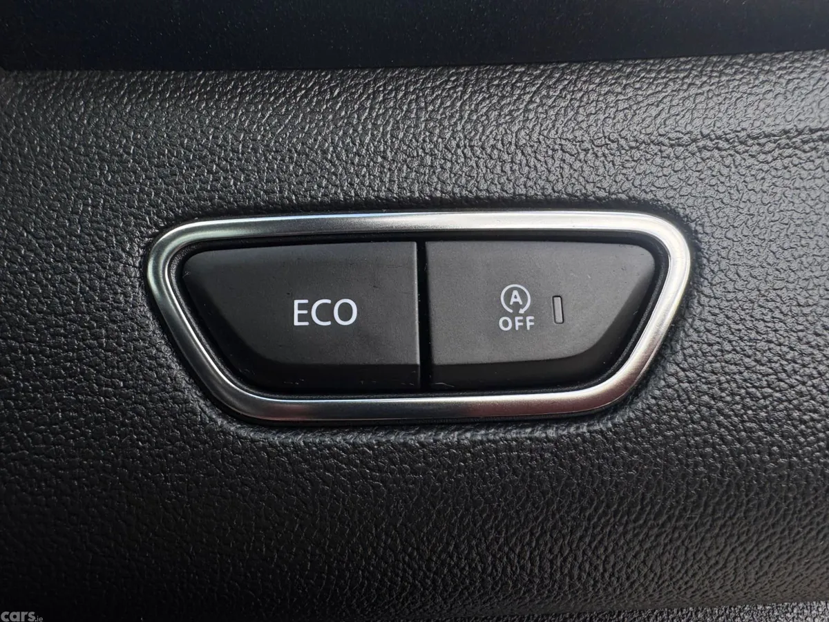 Renault Kadjar SUV, Diesel, 2019, Grey