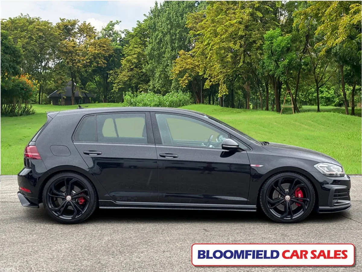 Volkswagen Golf Hatchback, Petrol, 2020, Black