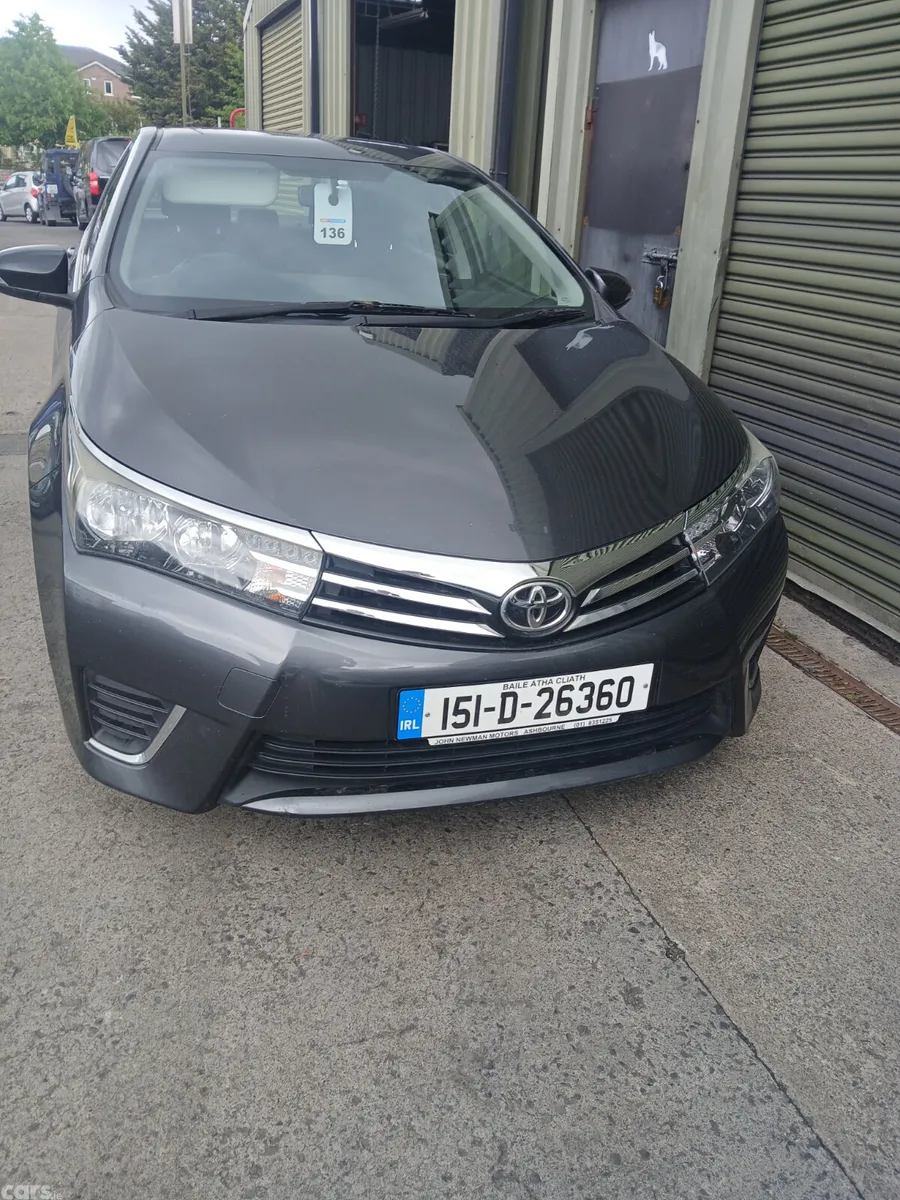 Toyota Corolla Saloon, Diesel, 2015, Grey