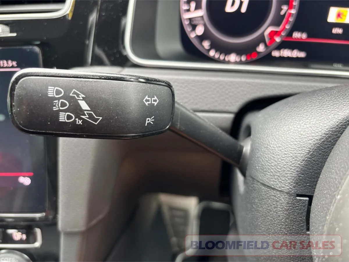 Volkswagen Golf Hatchback, Petrol, 2020, Black