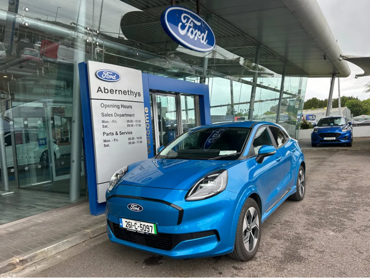 Ford Puma MPV, Electric, 2026, Blue