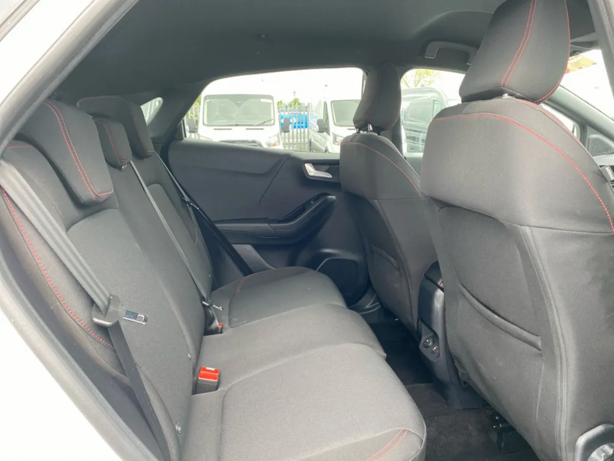 Ford Puma MPV, Petrol Hybrid, 2025, White