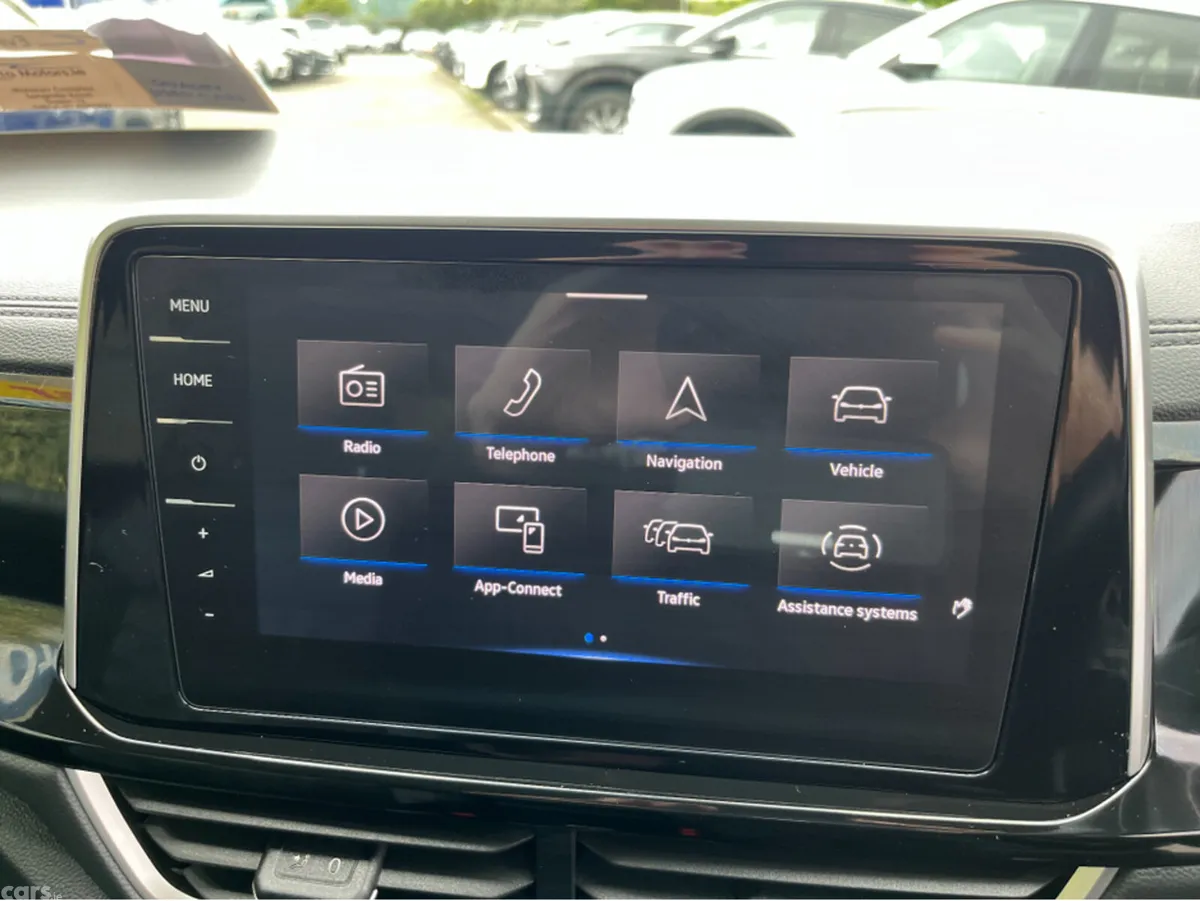 Volkswagen T-Roc SUV, Diesel, 2024, White