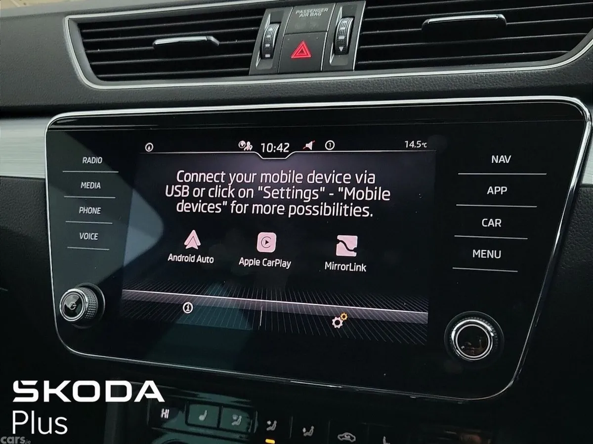 Skoda Superb Saloon, Diesel, 2024, White