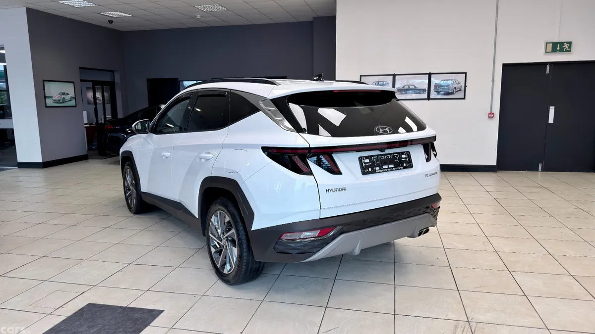 Hyundai Tucson SUV, Diesel, 2023, White