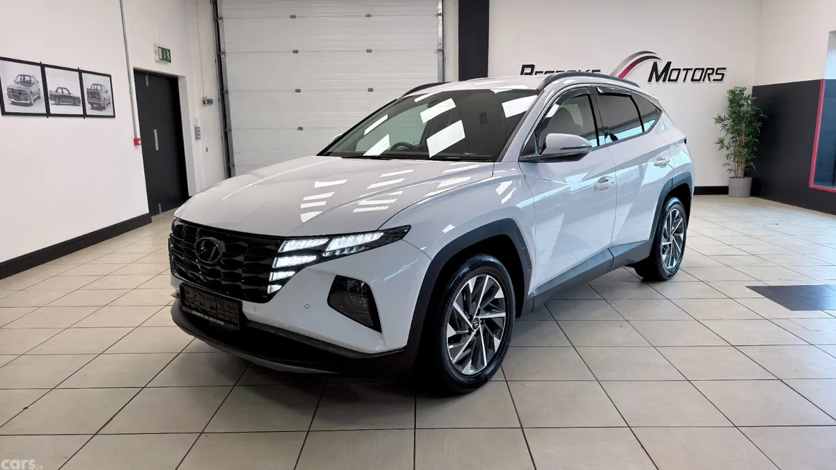 Hyundai Tucson SUV, Diesel, 2023, White