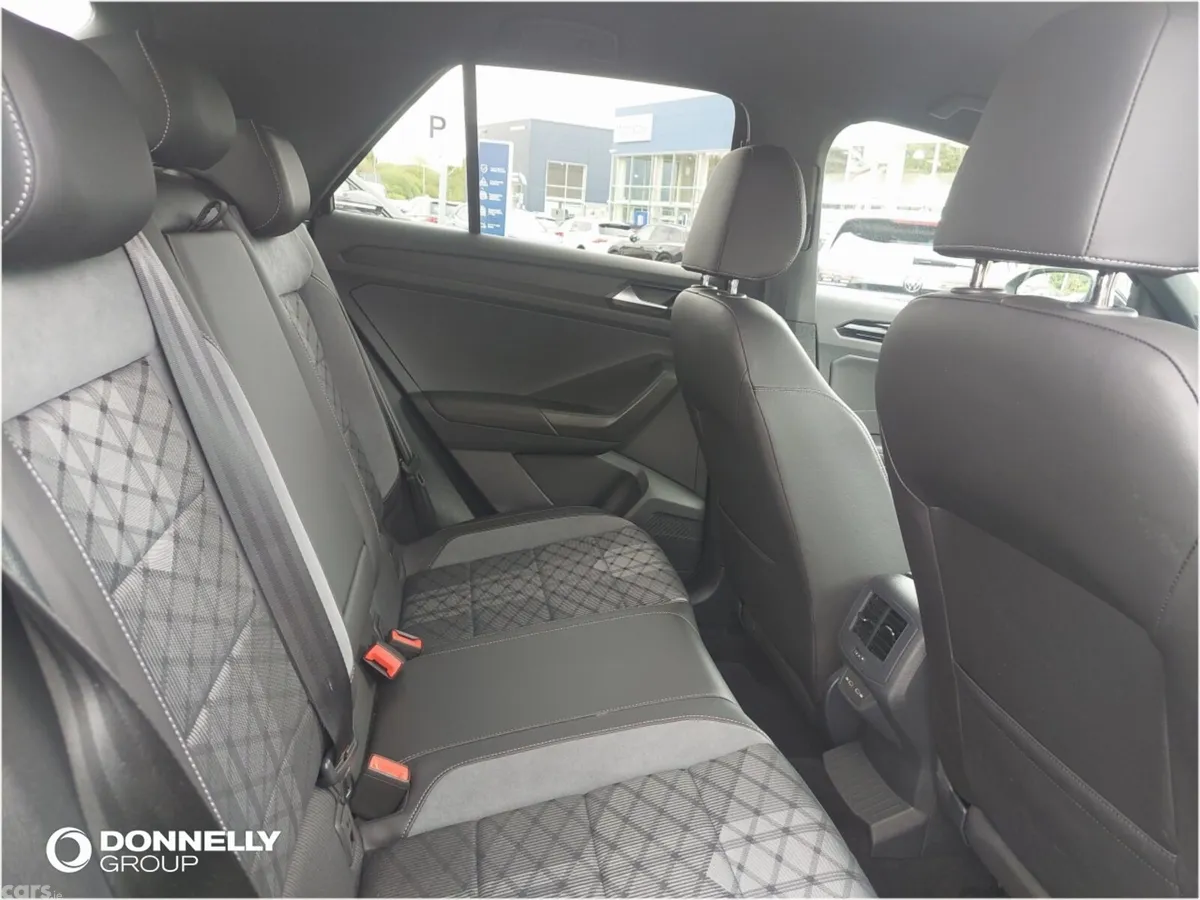 Volkswagen T-Roc Hatchback, Petrol, 2025, Black