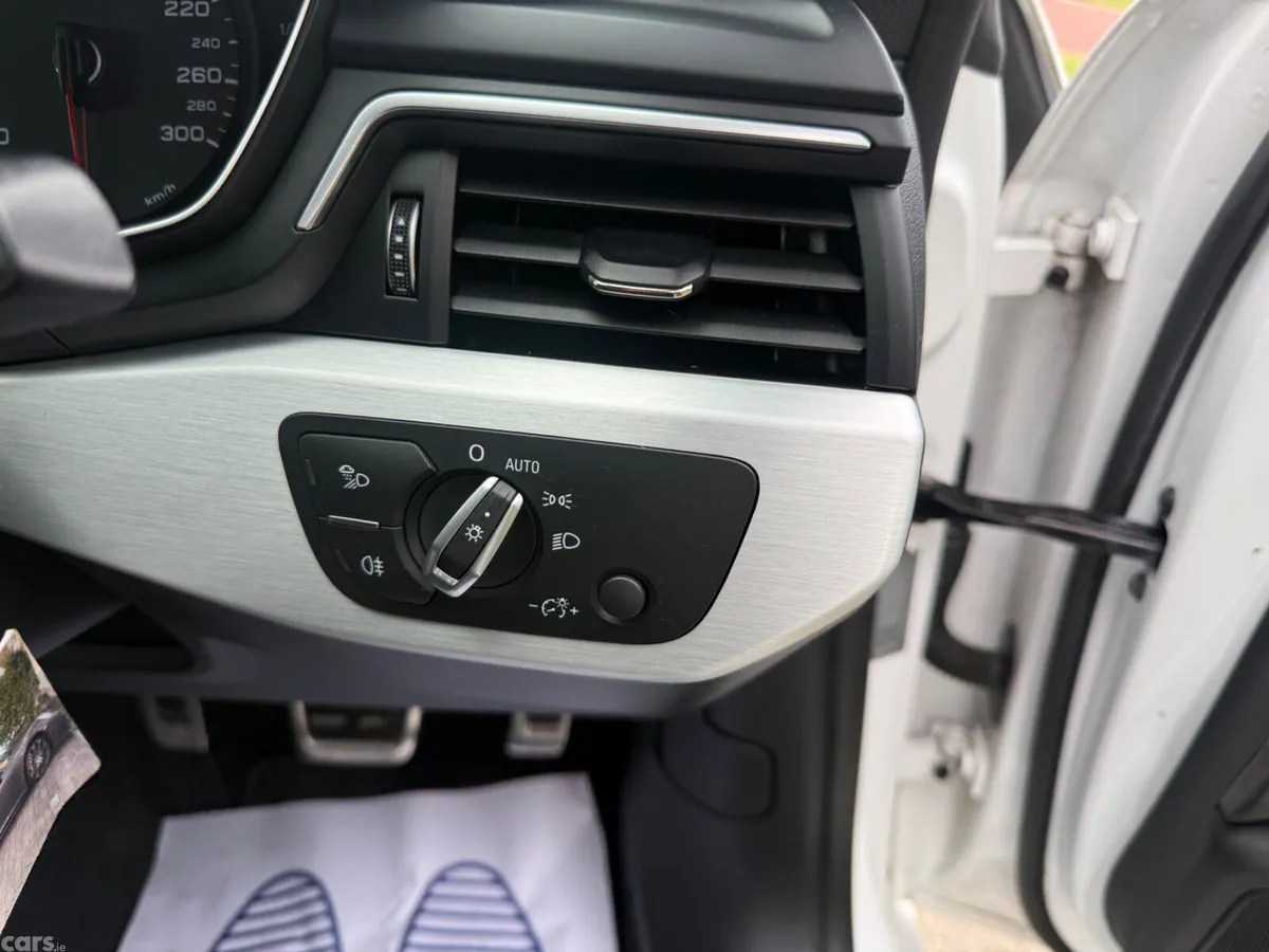 Audi A5 Hatchback, Diesel, 2018, White