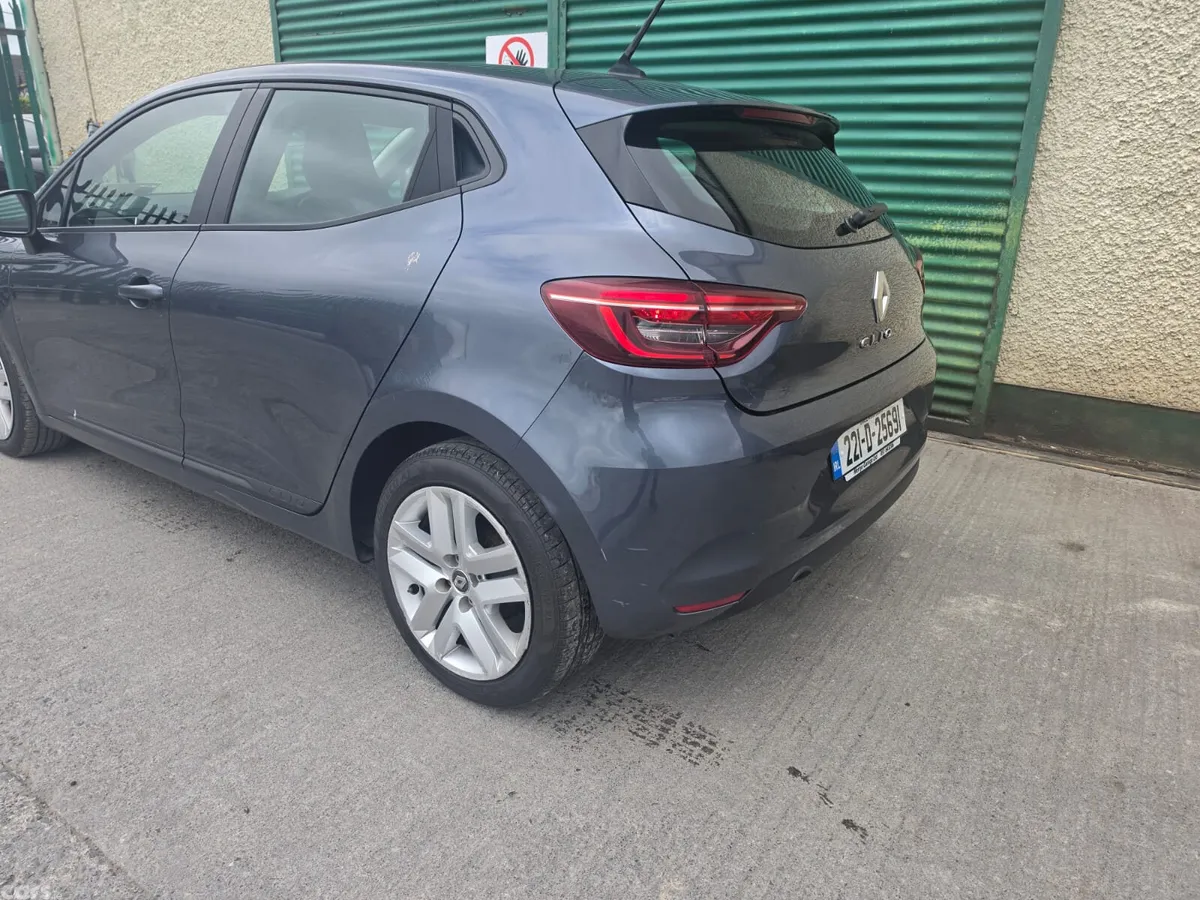 Renault Clio Hatchback, Petrol, 2022, Grey
